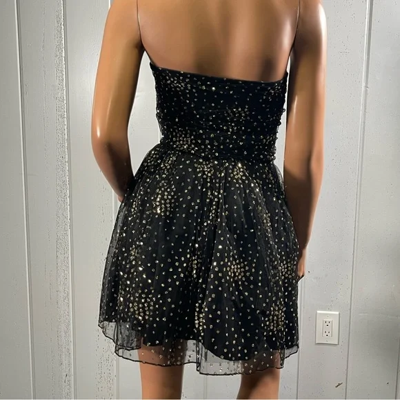 *Motel Women's Black & Gold Glitter Dot Strapless Mini nDress Sz S - Picture 3 of 13